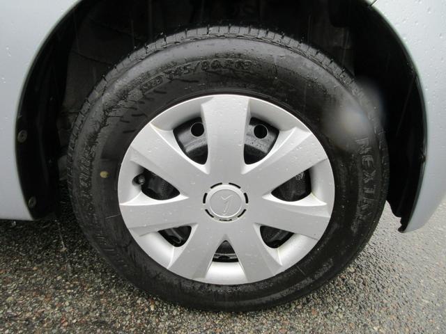 ミラ Ｌセレクション　衝突安全ボディ　キーレス　マニュアルエアコン　ブライトシルバーメタリック　５速マニュアル　ハロゲンヘッドライト　純正インテグレートオーディオ　純正１３インチフルホイールキャップ　２ＷＤ　６６０（31枚目）