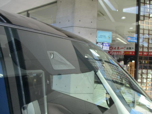 ハイブリッドＭＶ　両側パワースライドドア装着車　スズキセーフティサポート　スズキ５年保証付　登録済未使用車　ＬＥＤライト　アダプティブクルーズコントロール　後退時ブレーキサポート(9枚目)