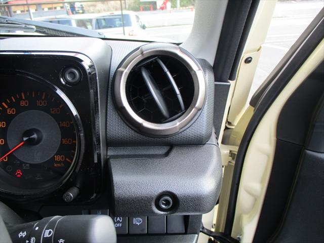 ジムニーシエラ ＪＣ　１．５　４ＷＤ　３型モデル　４ＡＴ車　スズキ保証付　登録済未使用車　デュアルセンサーブレーキ　ＬＥＤヘッドランプ　オートライトシステム　クルーズコントロールシステム　アイドリングストップシステム（41枚目）
