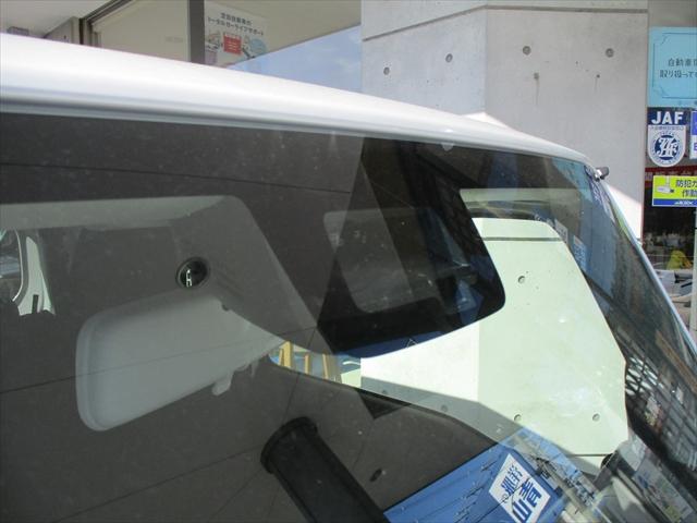 ジムニーシエラ ＪＣ　１．５　４ＷＤ　３型モデル　４ＡＴ車　スズキ保証付　登録済未使用車　デュアルセンサーブレーキ　ＬＥＤヘッドランプ　オートライトシステム　クルーズコントロールシステム　アイドリングストップシステム（42枚目）