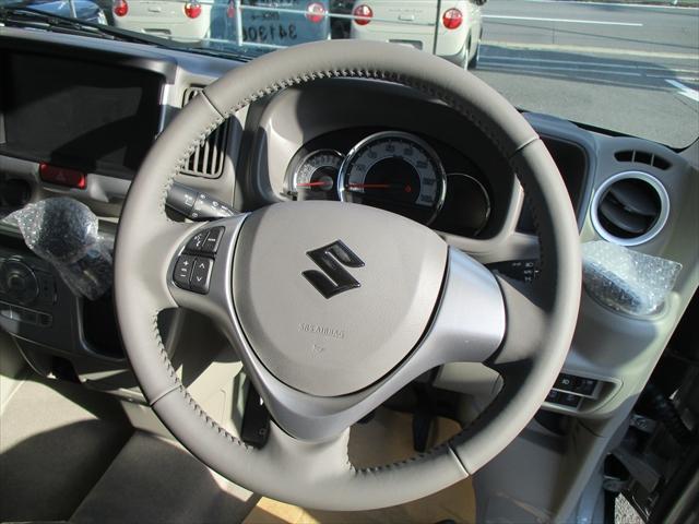 エブリイワゴン ＰＺターボスペシャル　ハイルーフ　６型モデル　スズキ保証付　デュアルカメラブレーキ　リヤパーキングセンサー　ＬＥＤヘッドランプ　アイドリングストップシステム　両側パワースライドドア　電動オートステップ　オートライトシステム（17枚目）