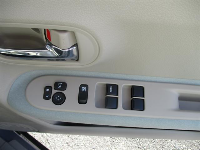 アルトラパン ハイブリッドX 6型モデル 2トーンルーフ スズキ保証付 デュアルセンサーブレーキサポートII パーキングセンサー LEDヘッドランプ アイドリングストップ USB電源ソケット プレミアムUV&IRカットガラス(32枚目)