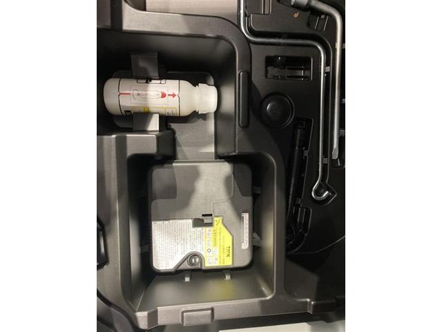 アクア Ｓスタイルブラック　フルセグ　メモリーナビ　ＤＶＤ再生　バックカメラ　衝突被害軽減システム　ＥＴＣ　ＬＥＤヘッドランプ　ワンオーナー（28枚目）