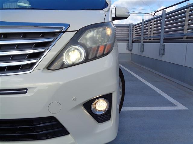 アルファード ２４０Ｓ　Ｃパッケージ　フルセグ　ＨＤＤナビ　ＤＶＤ再生　後席モニター　バックカメラ　ＥＴＣ　両側電動スライド　ＨＩＤヘッドライト　乗車定員７人　３列シート　ワンオーナー（12枚目）