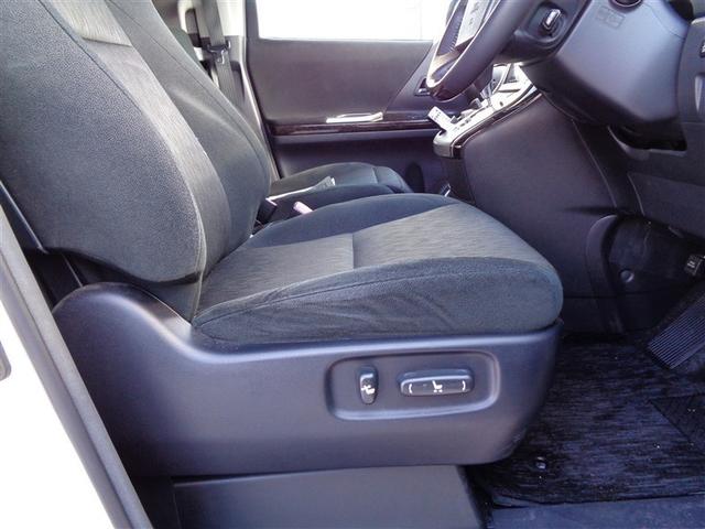 アルファード ２４０Ｓ　Ｃパッケージ　フルセグ　ＨＤＤナビ　ＤＶＤ再生　後席モニター　バックカメラ　ＥＴＣ　両側電動スライド　ＨＩＤヘッドライト　乗車定員７人　３列シート　ワンオーナー（16枚目）