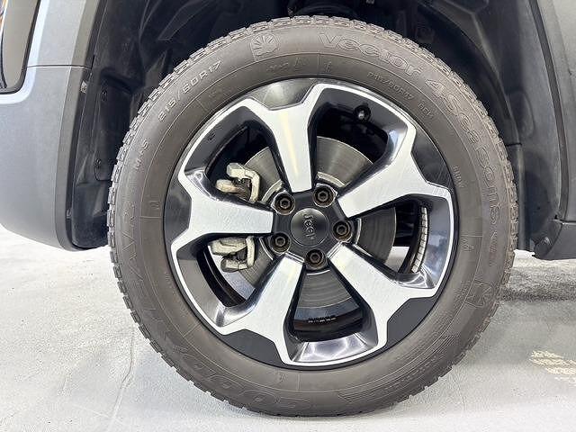 ジープ・レネゲード トレイルホーク 後期モデルLEDライト専用シート純正ナビ地デジTVバックモニターBluetoothジープロゴ入前後ドラレコ走行モード切替電子パーキングクルーズコントロール純正17AWコーナーセンサールーフレール(7枚目)