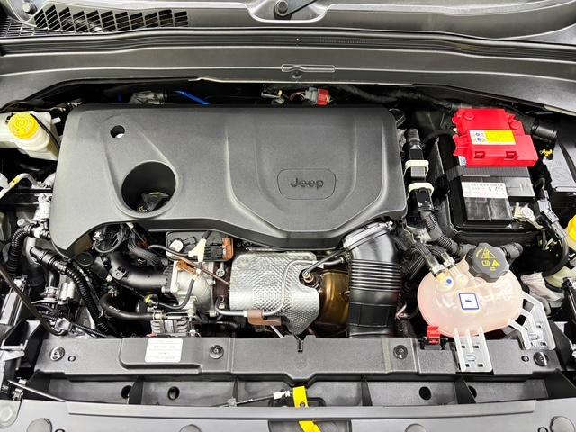 ジープ・レネゲード トレイルホーク 後期モデルLEDライト専用シート純正ナビ地デジTVバックモニターBluetoothジープロゴ入前後ドラレコ走行モード切替電子パーキングクルーズコントロール純正17AWコーナーセンサールーフレール(15枚目)