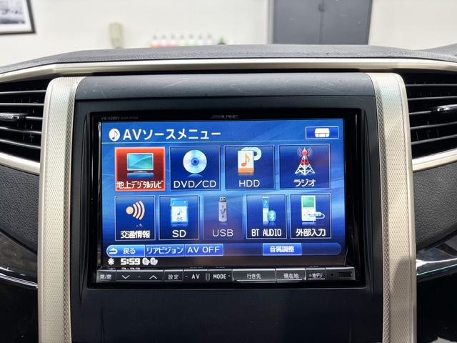 アルファード ３５０ＳプライムセレクションＩＩタイプゴルドＩＩ　ワンオーナー車Ｖ６アルパイン８型ＢＩＧ－Ｘナビ地デジＴＶバックカメラ後席モニター両側パワースライドドアダブルサンルーフ電動バックドアパワーシート黒革調シート純正ＡＷダブルエアコンウッドコンビステア（22枚目）