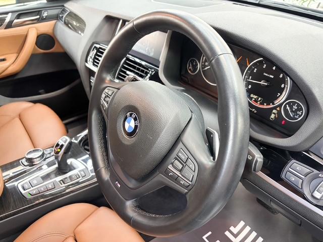 Ｘ４ ｘＤｒｉｖｅ　３５ｉ　Ｍスポーツ　３０６ｐｓ　ブラウンレザー　ＬＥＤヘッドライト　純正ナビ　地デジＴＶ　バックモニター　インテリジェントセーフティ　パワーバックドア　シートヒーター　クルーズコントロール　パドルシフト　純正１９インチ（27枚目）