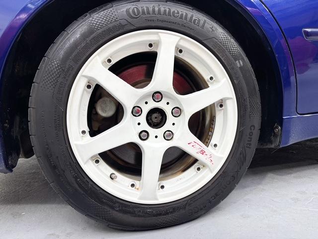 アルテッツァ ＲＳ２００　Ｚエディション　３Ｓ－ＧＥ　エンジン　６速ＭＴ　ＴＥＩＮ車高調　５ＺＩＧＥＮＦＩＲＥＢＡＬＬ６スポークホイール　タワーバー　純正ステアリング　純正マフラー　社外オーディオ　キーレスキー　電格ミラー　前後ドラレコ（9枚目）