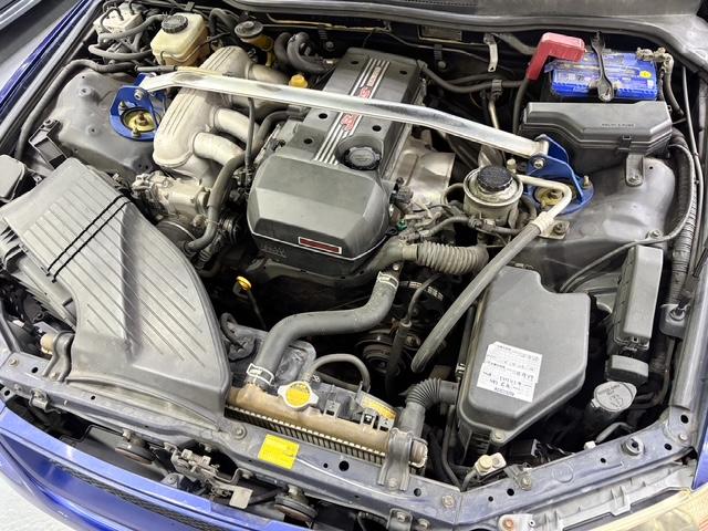 アルテッツァ ＲＳ２００　Ｚエディション　３Ｓ－ＧＥ　エンジン　６速ＭＴ　ＴＥＩＮ車高調　５ＺＩＧＥＮＦＩＲＥＢＡＬＬ６スポークホイール　タワーバー　純正ステアリング　純正マフラー　社外オーディオ　キーレスキー　電格ミラー　前後ドラレコ（12枚目）