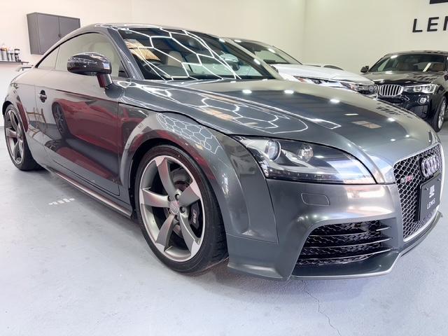 ＴＴ ＲＳプラスクーペ ベースグレード　後期最終型クワトロ４ＷＤターボＫＷ車高調４ＰＯＤ専用キャリパーリアウィング専用１９インチＡＷ白革シートＣＴＳチャージパイプカーボンエンジンカバーパドルシフト純正ナビ地デジＴＶバックカメラクルコン（33枚目）