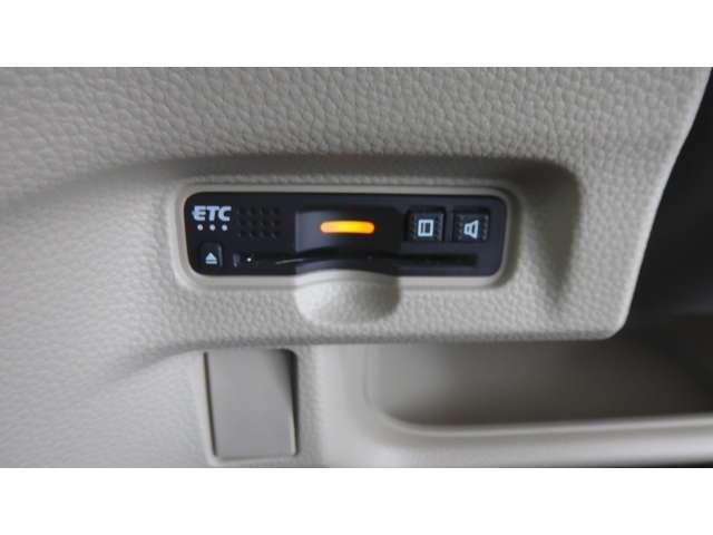 G・Lホンダセンシング 衝突軽減ブレーキ フルセグナビ LEDヘッドライト Rカメラ BT 左右パワスラ ACC オートハイビーム スマキー プラズマクラスター技術搭載オートエアコン アイスト 運転席ハイトアジャスター(14枚目)