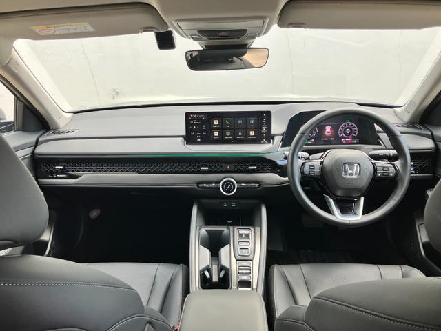 アコード e:HEV HondaSENSING360マルチビューカメラHondaCONNECTディスプレーETC運転席助手席8ウェイパワーシートLEDヘッド前後ドラレコワイヤレス充電器エレクトリックギアセレクター(12枚目)