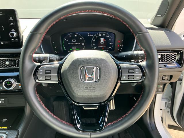 シビック ｅ：ＨＥＶ　ＨｏｎｄａＣＯＮＮＥＣＴディスプレーＡＣＣブラインドスポットインフォメーションＬＥＤヘッドフォグＥＴＣ前後ドラレコ運転席助手席パワーシートエレクトリックギアセレクター純正アルミパーキングセンサー（19枚目）