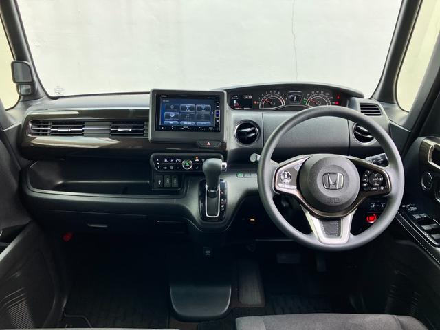 Ｎ－ＢＯＸカスタム Ｇ・ＥＸホンダセンシング　ＡＣＣフルセグナビＬＥＤヘッドフォグＲカメラＥＴＣ両側パワスラ運転席助手席シートヒータードラレコＵＳＢジャックＣＤＤＶＤ再生ＢＴサイドカーテンエアバッグ純正アルミスマキー（13枚目）