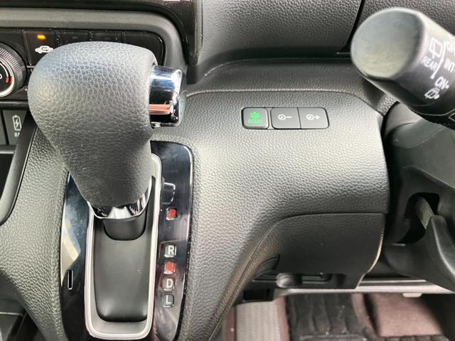 Ｎ－ＢＯＸカスタム Ｇ・ＥＸホンダセンシング　ＡＣＣフルセグナビＬＥＤヘッドフォグＲカメラＥＴＣ両側パワスラ運転席助手席シートヒータードラレコＵＳＢジャックＣＤＤＶＤ再生ＢＴサイドカーテンエアバッグ純正アルミスマキー（18枚目）