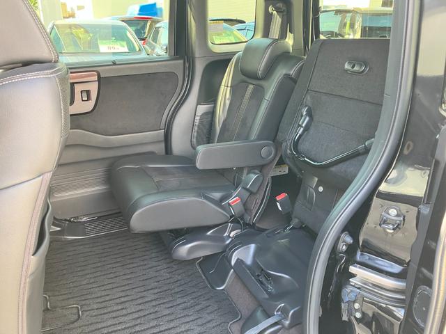 N-BOXカスタム G・Lターボホンダセンシング ACC社外フルセグナビLEDヘッドフォグRカメラETCサイドカーテンエアバッグ両側パワスラ純正アルミBTブルーレイ再生パドルシフト本革巻きステアリングスマキー(7枚目)