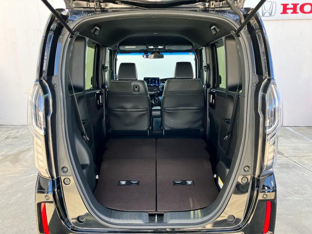 N-BOXカスタム G・Lターボホンダセンシング ACC社外フルセグナビLEDヘッドフォグRカメラETCサイドカーテンエアバッグ両側パワスラ純正アルミBTブルーレイ再生パドルシフト本革巻きステアリングスマキー(9枚目)