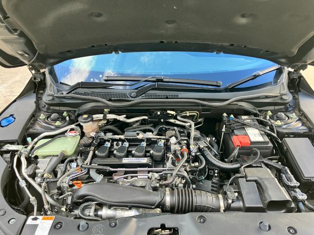 シビック ハッチバック フルセグナビ6MTLEDヘッドRカメラETCサイドカーテンエアバッグ運転席助手席シートヒーター運転席助手席パワーシート電制PオートブレーキホールドBTミュージックラックCDDVD再生スマキー(25枚目)