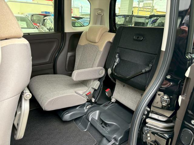 N-BOX L ACCフルセグナLEDヘッドRカメラETC左リアパワスラ電制Pオートブレーキホールド運転席助手席シートヒーターパーキングセンサーBTミュージックラックCDDVD再生USBシートバックテーブルスマキー(7枚目)
