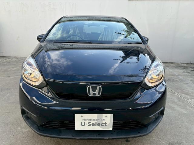 フィット ベーシック　ＡＣＣフルセグナビＥＴＣハロゲンヘッドＲカメラナビ連動前後ドラレコサイドカーテンエアバッグ電制ＰオートブレーキホールドＢＴミュージックラックＣＤＤＶＤ再生ＵＳＢスマキー（3枚目）