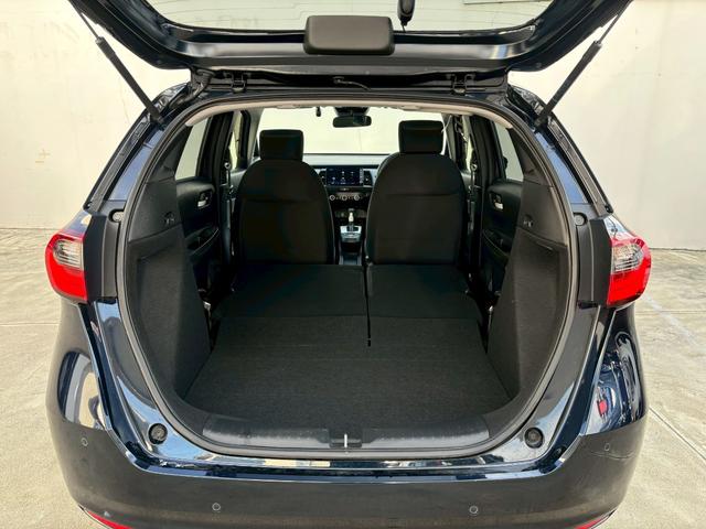 フィット ベーシック　ＡＣＣフルセグナビＥＴＣハロゲンヘッドＲカメラナビ連動前後ドラレコサイドカーテンエアバッグ電制ＰオートブレーキホールドＢＴミュージックラックＣＤＤＶＤ再生ＵＳＢスマキー（10枚目）