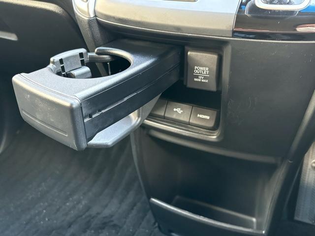 ステップワゴンスパーダ ｅ：ＨＥＶスパーダＧ・ＥＸホンダセンシング　ＡＣＣフルセグナビＬＥＤヘッドフォグＲカメラＥＴＣナビ連動ドラレコ両側パワスラ電制Ｐオートブレーキホールド純正アルミＢＴミュージックラックＣＤＤＶＤ再生トリプルゾーンエアコン（22枚目）