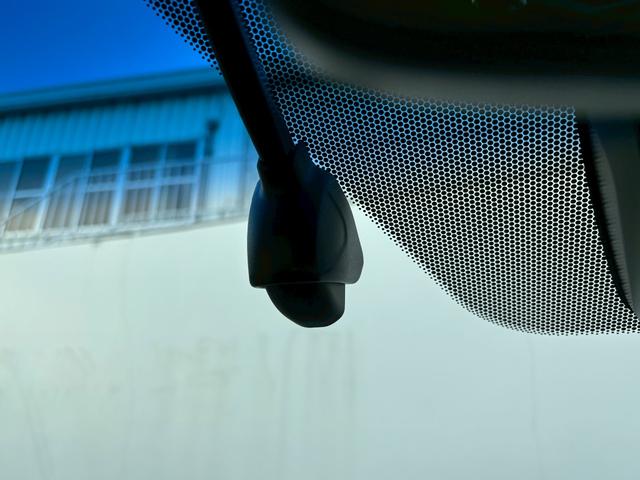 ステップワゴンスパーダ ｅ：ＨＥＶスパーダＧ・ＥＸホンダセンシング　ＡＣＣフルセグナビＬＥＤヘッドフォグＲカメラＥＴＣナビ連動ドラレコ両側パワスラ電制Ｐオートブレーキホールド純正アルミＢＴミュージックラックＣＤＤＶＤ再生トリプルゾーンエアコン（28枚目）