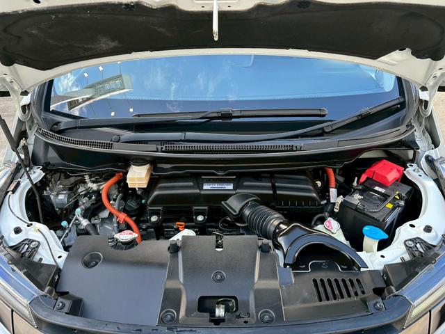 ステップワゴンスパーダ ｅ：ＨＥＶスパーダＧ・ＥＸホンダセンシング　ＡＣＣフルセグナビＬＥＤヘッドフォグＲカメラＥＴＣナビ連動ドラレコ両側パワスラ電制Ｐオートブレーキホールド純正アルミＢＴミュージックラックＣＤＤＶＤ再生トリプルゾーンエアコン（32枚目）