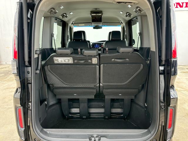 ステップワゴンスパーダ スパーダ・クールスピリットホンダセンシング　ＡＣＣフルセグナビＬＥＤヘッドフォグＲカメラ両側パワスラＥＴＣトリプルゾーンコントロールオートエアコンＲモニター運転席助手席シートヒーターサイドカーテンエアバッグＢＴミュージックラックスマキー（10枚目）