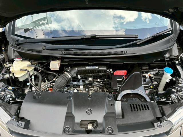 ステップワゴンスパーダ スパーダ・クールスピリットホンダセンシング　ＡＣＣフルセグナビＬＥＤヘッドフォグＲカメラ両側パワスラＥＴＣトリプルゾーンコントロールオートエアコンＲモニター運転席助手席シートヒーターサイドカーテンエアバッグＢＴミュージックラックスマキー（28枚目）