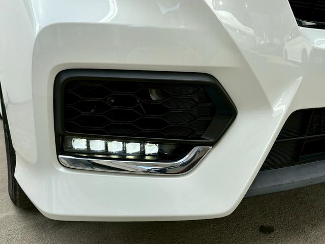ステップワゴンスパーダ スパーダハイブリッドＧホンダセンシング　ＡＣＣフルセグナビＬＥＤヘッドフォグＲカメラＲモニター両側パワスラＥＴＣ前後ドラレコ電制Ｐオートブレーキホールド純正アルミ本革巻きステアリングＵＳＢジャックＢＴミュージックラックＣＤＤＶＤ再生スマキー（4枚目）