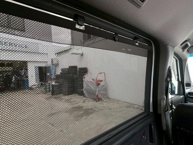 ステップワゴンスパーダ スパーダハイブリッドＧホンダセンシング　ＡＣＣフルセグナビＬＥＤヘッドフォグＲカメラＲモニター両側パワスラＥＴＣ前後ドラレコ電制Ｐオートブレーキホールド純正アルミ本革巻きステアリングＵＳＢジャックＢＴミュージックラックＣＤＤＶＤ再生スマキー（14枚目）