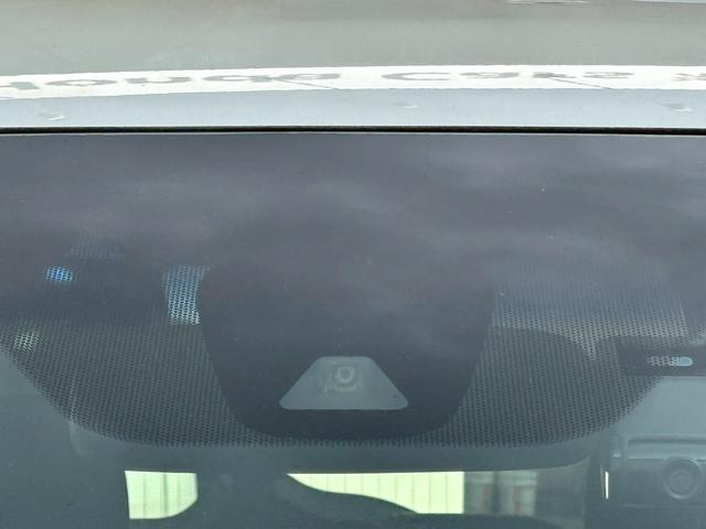 ステップワゴンスパーダ スパーダハイブリッドＧホンダセンシング　ＡＣＣフルセグナビＬＥＤヘッドフォグＲカメラＲモニター両側パワスラＥＴＣ前後ドラレコ電制Ｐオートブレーキホールド純正アルミ本革巻きステアリングＵＳＢジャックＢＴミュージックラックＣＤＤＶＤ再生スマキー（29枚目）