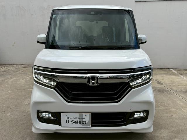 Ｎ－ＢＯＸカスタム Ｇ・Ｌターボホンダセンシング　ＡＣＣフルセグナビＬＥＤヘッドフォグＲカメラＥＴＣナビ連動ドラレコ両側パワスラ運転席助手席シートヒーターサイドカーテンエアバッグ本革巻きステアリングパドルシフトＢＴミュージックラックＣＤＤＶＤ再生（3枚目）