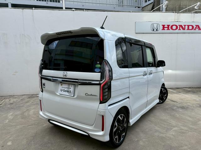 Ｎ－ＢＯＸカスタム Ｇ・Ｌターボホンダセンシング　ＡＣＣフルセグナビＬＥＤヘッドフォグＲカメラＥＴＣナビ連動ドラレコ両側パワスラ運転席助手席シートヒーターサイドカーテンエアバッグ本革巻きステアリングパドルシフトＢＴミュージックラックＣＤＤＶＤ再生（4枚目）