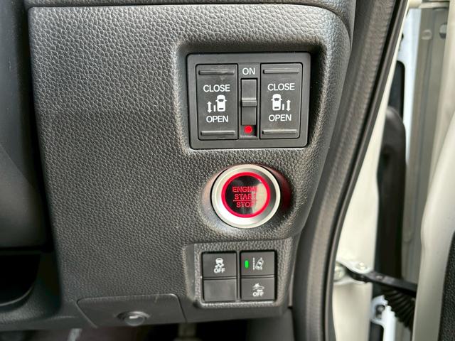 Ｎ－ＢＯＸカスタム Ｇ・Ｌターボホンダセンシング　ＡＣＣフルセグナビＬＥＤヘッドフォグＲカメラＥＴＣナビ連動ドラレコ両側パワスラ運転席助手席シートヒーターサイドカーテンエアバッグ本革巻きステアリングパドルシフトＢＴミュージックラックＣＤＤＶＤ再生（20枚目）