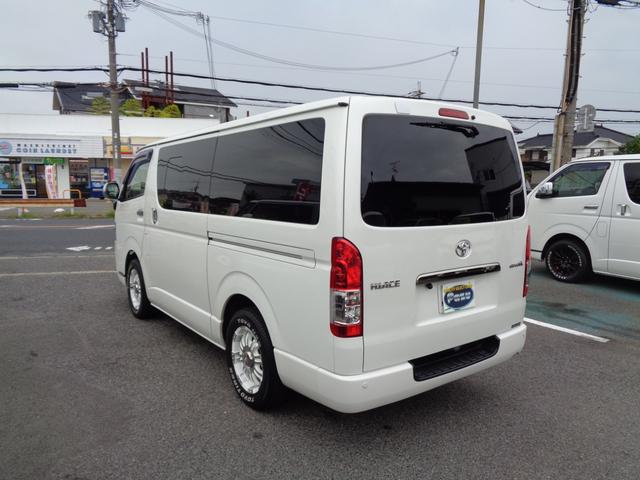 ハイエースバン スーパーGL ダークプライム ディーゼル・後席モニター・社外ナビ・バックモニター・前後ドライブレコーダー・レーザー・ETC・リアベット仕様・社外シートカバー・(5枚目)