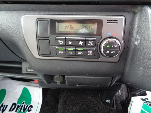 ハイエースバン スーパーGL ダークプライム ディーゼル・後席モニター・社外ナビ・バックモニター・前後ドライブレコーダー・レーザー・ETC・リアベット仕様・社外シートカバー・(10枚目)