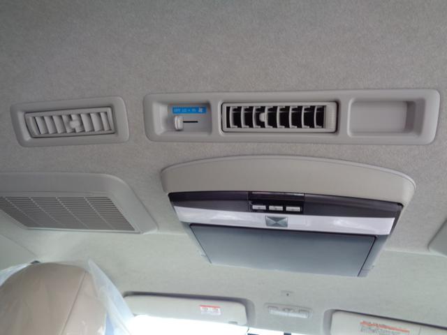 ハイエースバン スーパーGL ダークプライム ディーゼル・後席モニター・社外ナビ・バックモニター・前後ドライブレコーダー・レーザー・ETC・リアベット仕様・社外シートカバー・(22枚目)