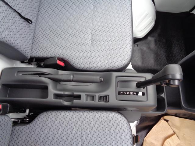 NT100クリッパートラック DXオートマ・パワステ・パワーウインドウ DX オートマパワステ・パワーウインドウ・純正ラジオデッキ(15枚目)