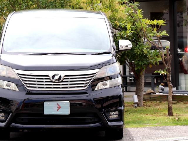 2.4Z プラチナセレクションII タイプゴールド 禁煙車 純正フリップダウンモニター 純正HDDナビ/フルセグ バックカメラ HIDオートライト 両側パワースライド パワーバックドア 障害物センサー スマートキー プッシュスタート ETC オットマン(6枚目)