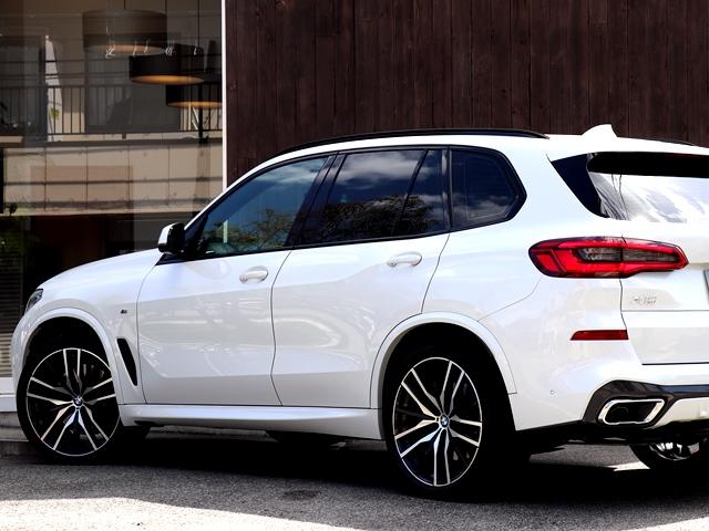 Ｘ５ ｘＤｒｉｖｅ　３５ｄ　Ｍスポーツ　プラスパッケージ　パノラマサンルーフ　ハーマンカードン　純正ＯＰ２２ＡＷ　茶革　全席シートヒーター　ハンズフリーパワーバックドア　全車速ＡＣＣ　衝突軽減ブレーキ　パーキングアシスト　ＨＵＤ　ＢＳＭ（50枚目）