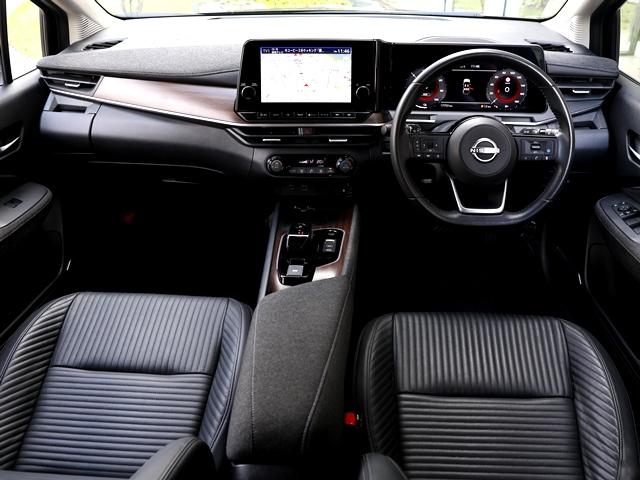 オーラ Ｇ　レザーエディション　ＢＯＳＥサウンド　革　プロパイロット　純正９型ナビ／フルセグ　アラウンドビュー　Ｂ／Ｓ／Ｆカメラ　インテリキー　ＬＥＤオートライト　ＢＳＭ　衝突軽減ブレーキ　障害物センサー　ワンオーナー　禁煙車（2枚目）