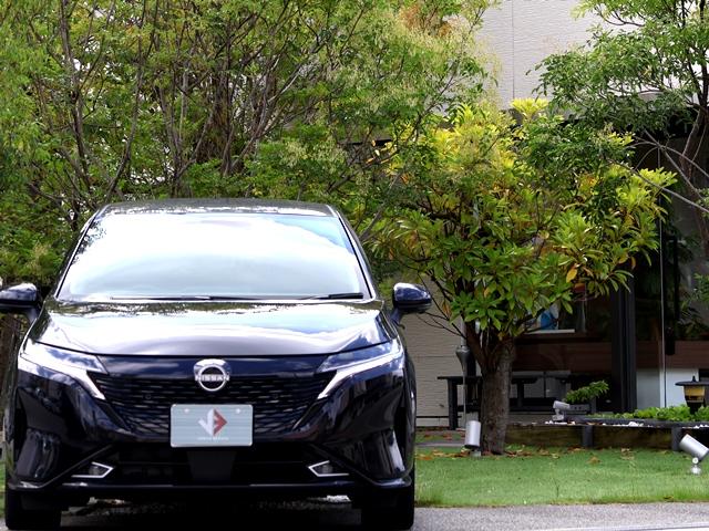 オーラ Ｇ　レザーエディション　ＢＯＳＥサウンド　革　プロパイロット　純正９型ナビ／フルセグ　アラウンドビュー　Ｂ／Ｓ／Ｆカメラ　インテリキー　ＬＥＤオートライト　ＢＳＭ　衝突軽減ブレーキ　障害物センサー　ワンオーナー　禁煙車（7枚目）