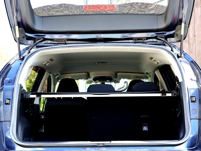 インプレッサスポーツ １．６ｉ－Ｌアイサイト　禁煙車　純正８型ナビ／フルセグ　バックカメラ　ＬＥＤオートライト　フォグ　ＳＲＨ　全車速ＡＣＣ　衝突軽減ブレーキ　レーンキーピング　ＢＳＭ　スマートキー　プッシュスタート　ＥＴＣ　純正１６ＡＷ（23枚目）