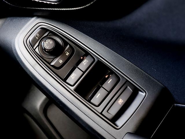インプレッサスポーツ １．６ｉ－Ｌアイサイト　禁煙車　純正８型ナビ／フルセグ　バックカメラ　ＬＥＤオートライト　フォグ　ＳＲＨ　全車速ＡＣＣ　衝突軽減ブレーキ　レーンキーピング　ＢＳＭ　スマートキー　プッシュスタート　ＥＴＣ　純正１６ＡＷ（40枚目）