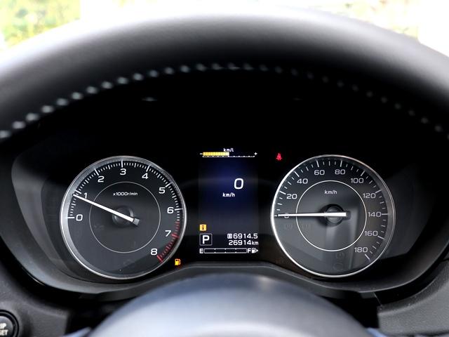 インプレッサスポーツ １．６ｉ－Ｌアイサイト　禁煙車　純正８型ナビ／フルセグ　バックカメラ　ＬＥＤオートライト　フォグ　ＳＲＨ　全車速ＡＣＣ　衝突軽減ブレーキ　レーンキーピング　ＢＳＭ　スマートキー　プッシュスタート　ＥＴＣ　純正１６ＡＷ（41枚目）