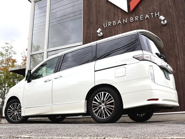 NISSAN ELGRAND 250HIGHWAY STAR PREMIUM